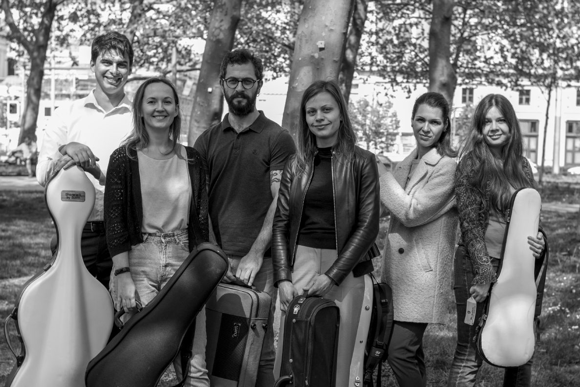 Cartel del evento «Románticos»